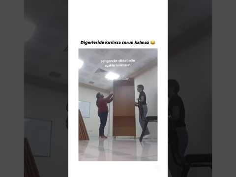 Diğerleride kırılırsa sorun kalmaz 😂
