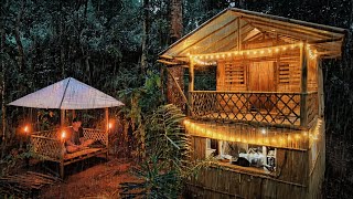 Solo camping shelter dua tingkat setelah satu tahun hujan deras seharian||solo camping bushcraft