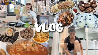 [먹방vlog] 소맥이 더 꿀맛인 이유 러닝 시작했다🏃🏻‍♀️ _ 100인치 tv박살+얼큰칼국수+골뱅이무침+우삼겹야채찜+참외샐러드+갈매기살+국물떡볶이+야식라면+참치전+요리레시피