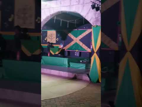 hotel sitting amazing and unique watch to the end ????????