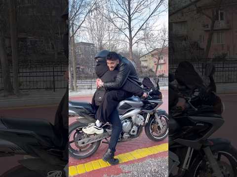 Hayat şaşırtır bazen