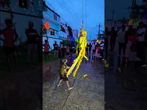 వినాయకుడిని పందిరిలో పెటేశాం  || ఈ పందిరి 53000 || అయింది సాయంతరం ఉట్టి కొట్టాము #viral #ytshorts