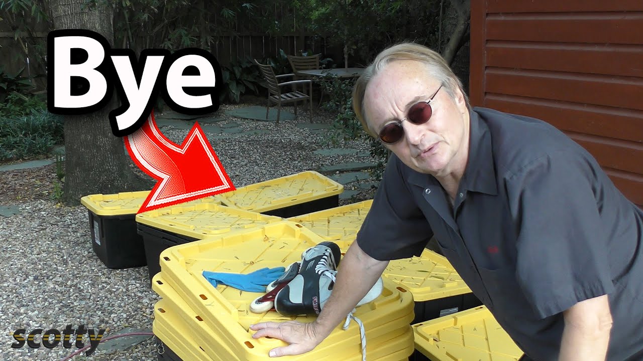 I m Moving and You Can Have All My Stuff for Free ( 100, 000+)