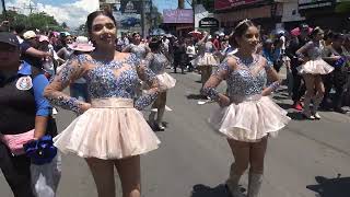 Ofelia Herrera en desfile 15 de septiembre 2023