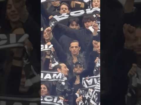 AMOR DISCO DISCO DI PLATINO. PER NOI. PER LA MIA CITTÁ. PER SEMPRE. #AchilleLauro #AMOR #shorts