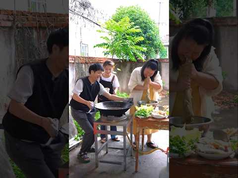 "आंत के जूस से बना सूप जिसने भी पिया जीवन में आया स्वाद का सुख!"☺️ #comedy #shorts