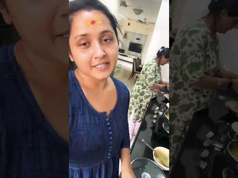 Bengan ki sabji n bhakhri 🤤 #enjoy #love  #kajalraghwanifamily