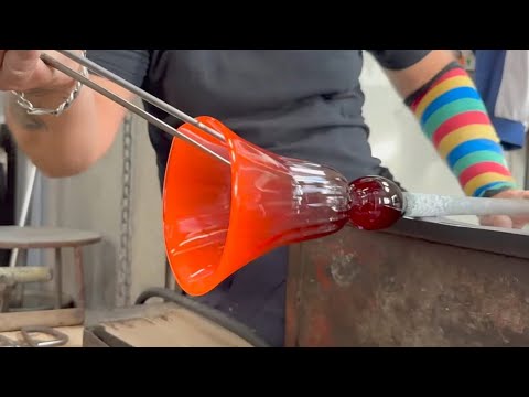 Satisfying Glassblowing Art: Turning Molten Glass Into Stunning Masterpieces!