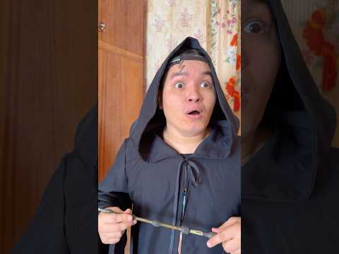 ТЫ С ДРУГОМ В ДЕТСТВЕ ИГРАЕТЕ У ВАС ДОМА😂 #shorts