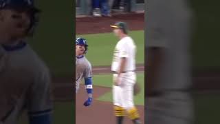 #foryou #sports #trending #tiktok #funny #fyp #lol #shortvideo #short #baseball #mlb #youtubeshorts