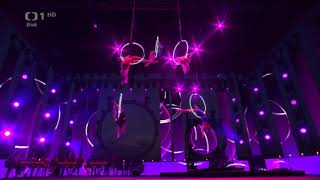 Zahájení olympijského festivalu 2024 u jezera Most  + Taneční skupina Company   Vzdušná akrobacie pě