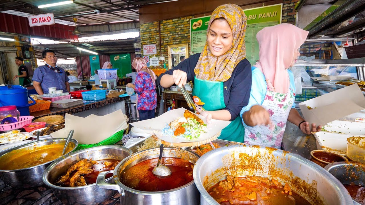 Street Food Malaysia - NASI KERABU + Malay Food Tour in Kelantan, Malaysia