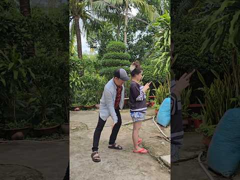 He is very smart 😆😋 funny couple 😁🥰#funny #couple #shorts