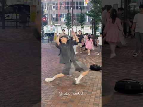【Japanese most viral moonwalk performer】Robomon ロボモン