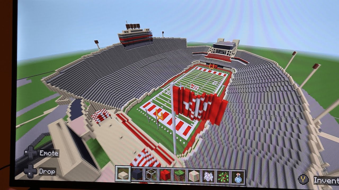 IU student builds Assembly Hall and Memorial Stadium in Minecraft | IUSTV News