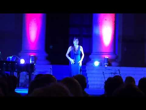 Valentina GiaconiaSoprano