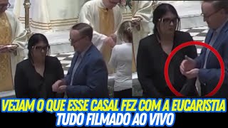 URGENTE! OLHEM O QUE ESSE CASAL FEZ NA MISSA NO MOMENTO DA COMUNHÃO.