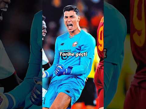 Berke Özer üst üste 3 kez penaltı kurtararak tarihe geçti #shorts #futbol #berkeözer