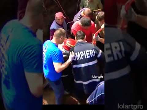 Niño voluntario rescata a bebé de un pozo. #rescate #salvarvidas