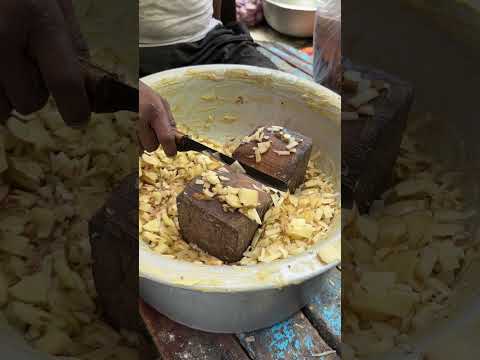 Kolkata Aloo Chop Pakoda Making | Indian Street Food