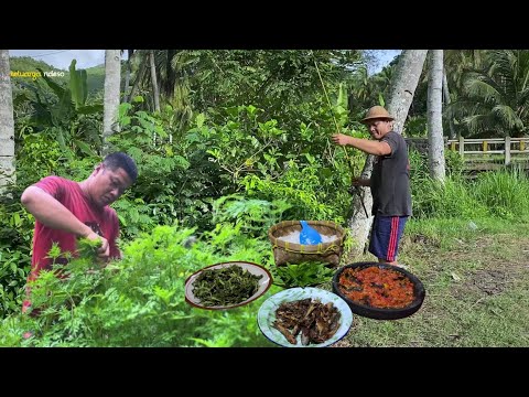 mancing ikan di sungai, lanjut masak sambel terasi ikan betik, makan bersama, masakan desa