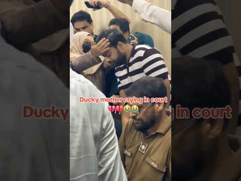 Ducky bhai mother crying in the court || Ducky bhai case latest news #duckybhai #fiyazramay