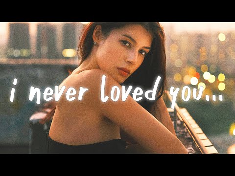 Halsey - I Never Loved You (Lyrics)