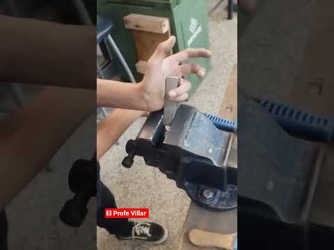 Promover la escuela técnica. Metalmecánica #electricidadbasica #corrienteelectrica #electricidad