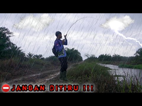 BERBAH4YA !!! Mancing Saat Cuaca Extreme Tidak Disarankan ❌️