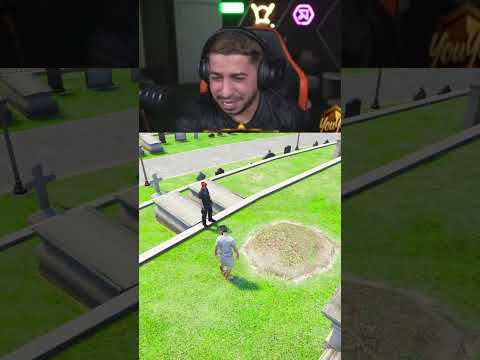 علمدار عند قبر ابنه 😂