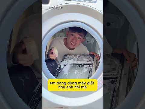 Em trai ngu ngốc giúp anh trai dọn nhà