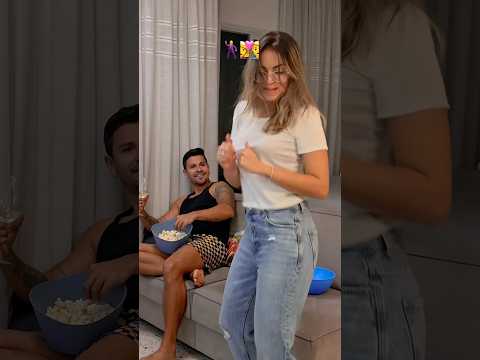 When you find the right person 🤣😍 Quando você encontra a pessoa certa 😎 #dance #music