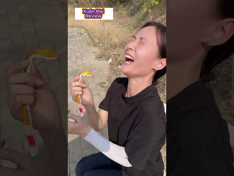 Ăn kẹo cũng bị đau đầu🤔