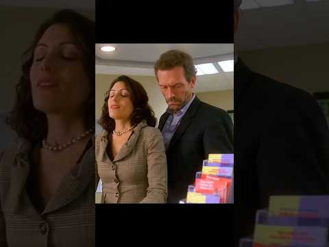 Поспорил на 10$ что сможет поставить диагноз не касаясь пациента😅 #сериал #фильм