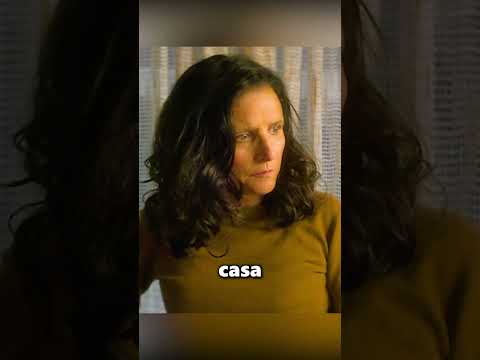 Este loro entró en el cuarto de una chica #viralvideo #youtube ￼