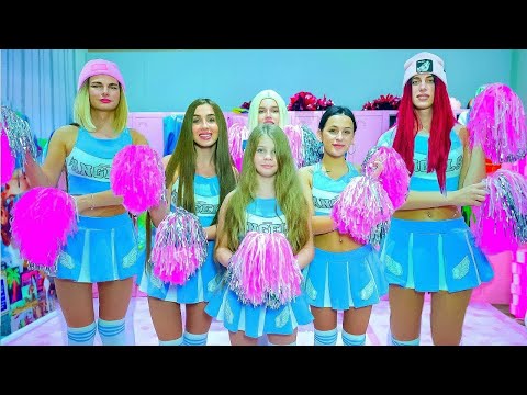 NOUVELLES POM-POM GIRLS DANS L'ÉQUIPE DE DIANA ! | Nouveaux sont plus aimés que les autres !