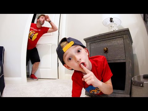 25 MINUTES OF HIDE AND SEEK! (Father & Son)