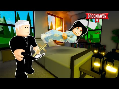 O EXORCISTA TERROR NO ROBLOX BROOKHAVEN RP HISTORINHA