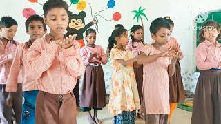 हिंदी कविता _ चींटी। कविता वाचन व गतिविधि। Hindi rhymes. Balgeet