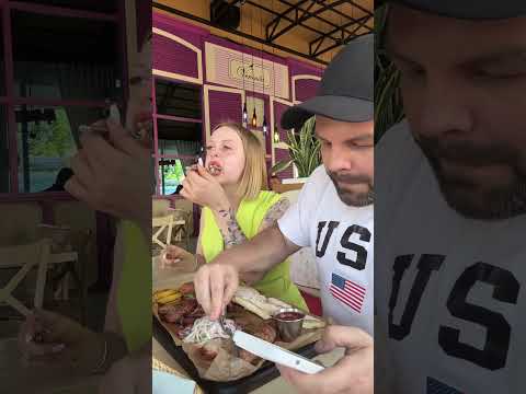 He Invited Her on a Date… But Didn’t Expect THIS! #funnyvideo #funny #comedy