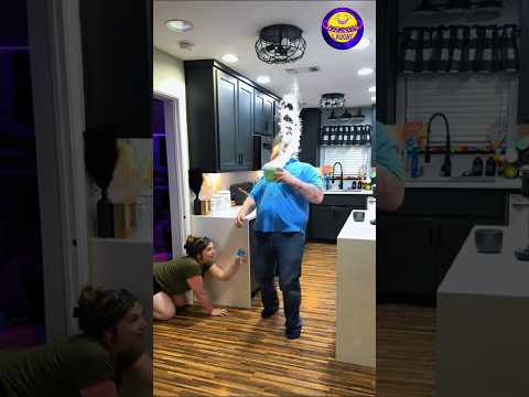 IMPOSSIBLE NOT TO LAUGH (or SCREAM)! The Best Scare Pranks of the Year 😂 #prank #funnyvideo #viral