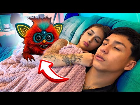 DESCOBRI QUE MEU FURBY ESTÁ ME VIGIANDO!