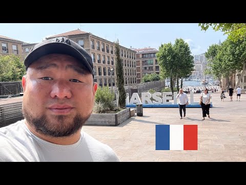 Would YOU Live in FRANCE? 🇫🇷 (Pros & Cons)