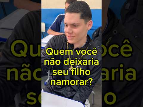 O Gustavo fez SUCESSO aqui😂😂#escola #namoro #alunos #professor #vidadeprofessora #monkey