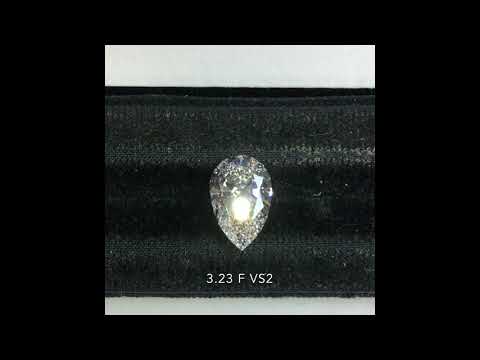 3.23 ct Pear Shape Diamond Top Quality
