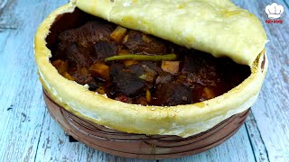 طاجن لحمة مغطى بالعجينة😍طعم وريحة هتاخدك لعالم تاني😍🥘