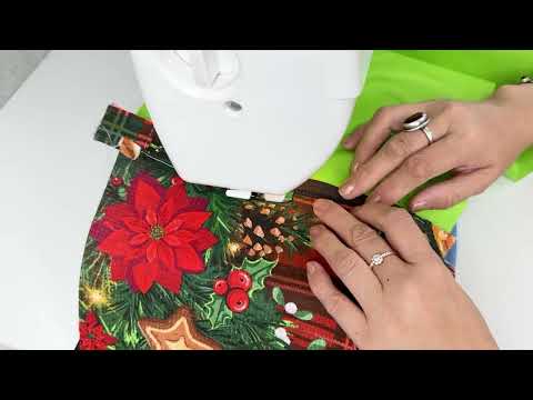 🎄 CHRISTMAS GIFT IN 10 MINUTES from fabric scraps | Sewing tricks and tips | Sewing for beginners