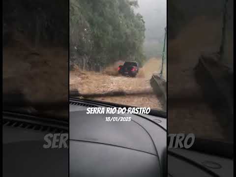Serra do Rio do Rastro em dias de chuva! #garagemtiodavis #kombitiodavis #serradoriodorastro