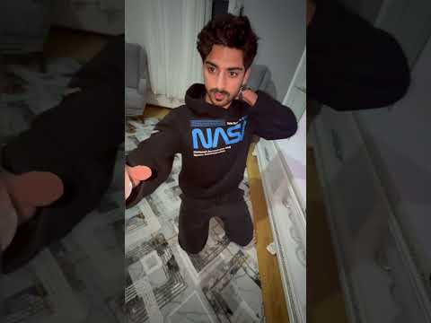 Bir de arkadaşıyla beraber iş birliği yapmış😅