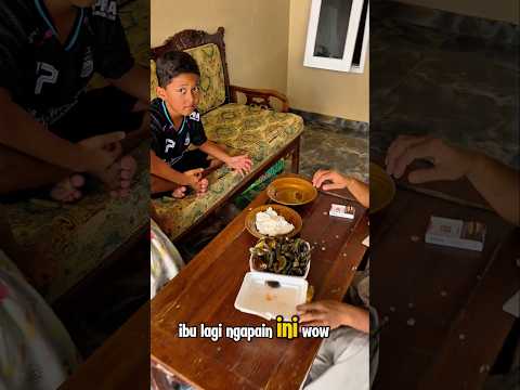 Akbar makan nya pake kerang #trendingshorts #youtubeshorts